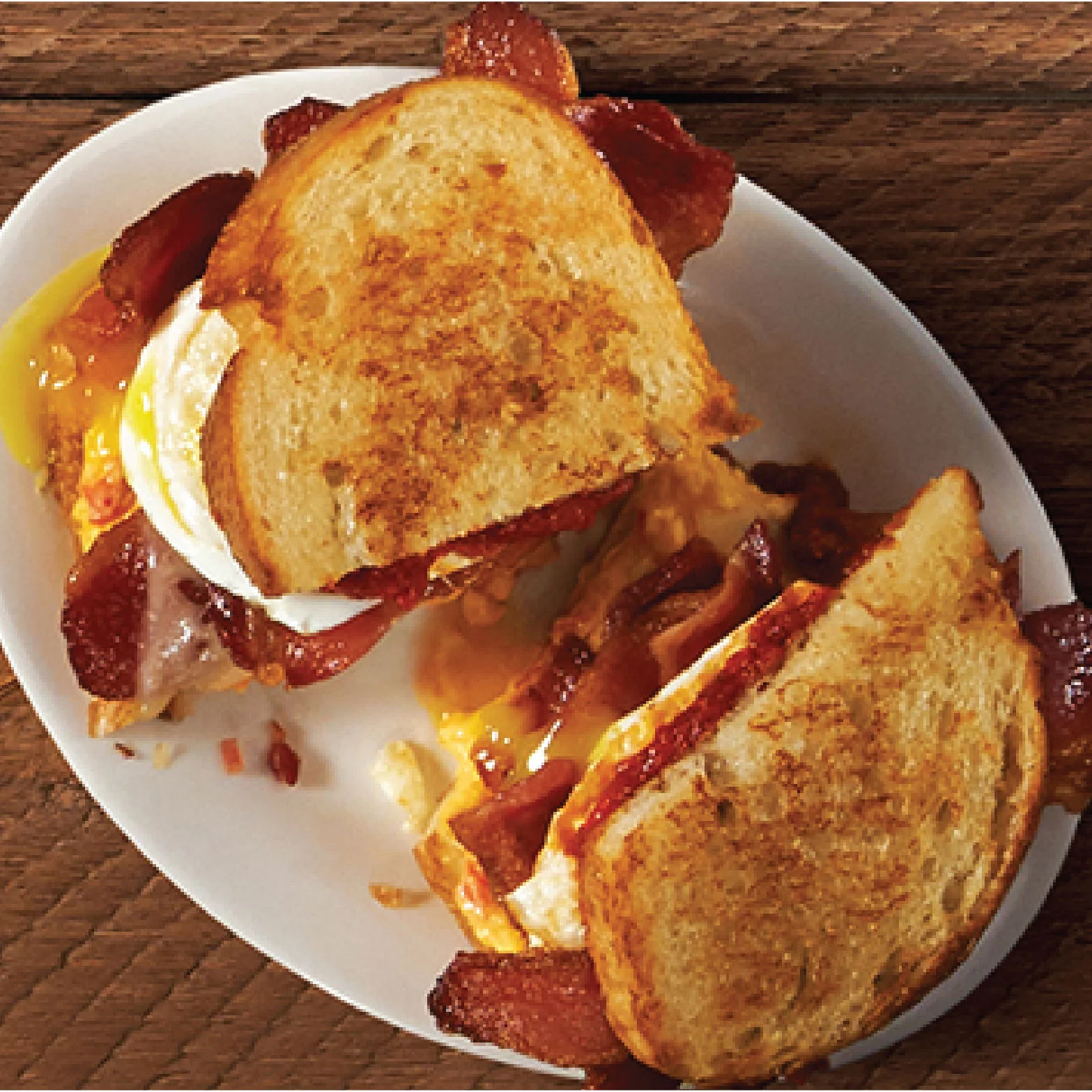 Ultimate Bacon & Egg Breakfast Sandwich Recipe
