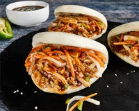 Cold Hoisin Chicken Bao