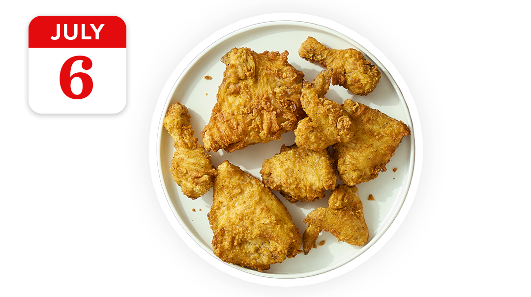 Honey Stung® 8-Piece Cut Chicken in serving setting