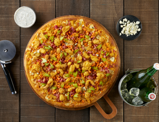 Crispy Buffalo Chicken Bacon Pizza Recipe