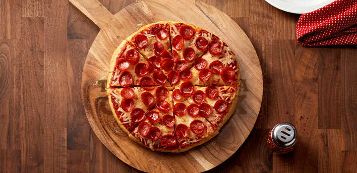 Pepperoni pizza animation.