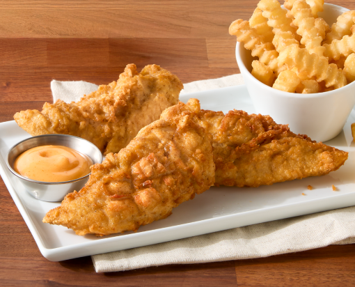 Tyson® Honey Stung® Fully Cooked Lightly Breaded Original Honey Chicken Tenderloins in restaurant setting